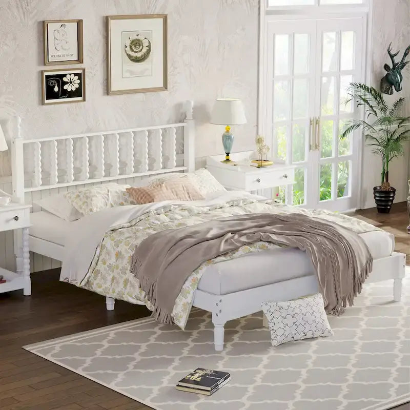 Queen Retro Platform Bed with Gourd-Shaped Headboard and Solid Wood Frame